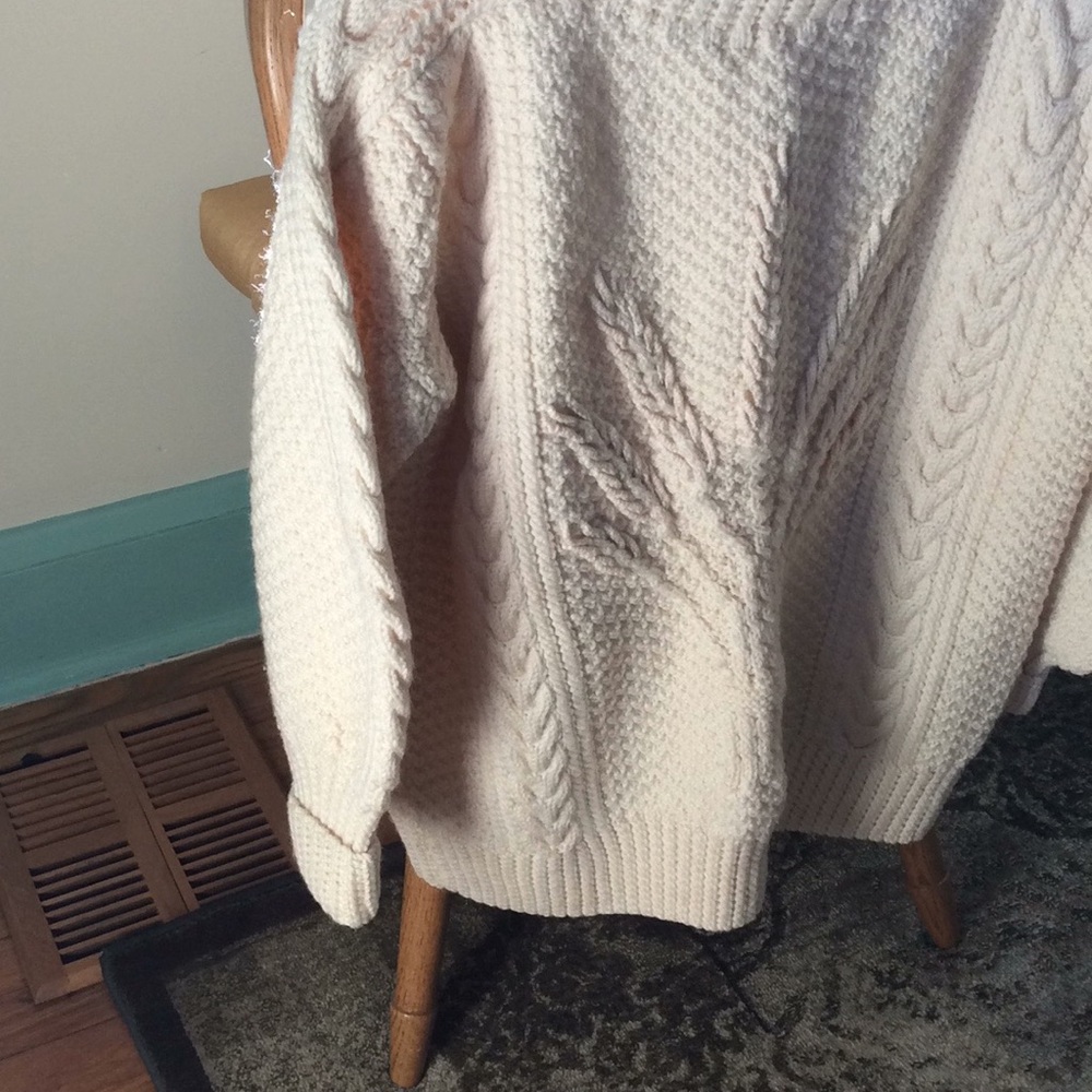 Hand knit 100% Wool Irish Pullover Sweater - Picture 2 of 7
